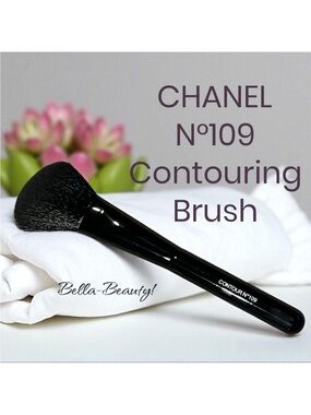 Chanel N°109 LES PINCEAUX DE CHANEL
-Contour Brush  ~NEW~
